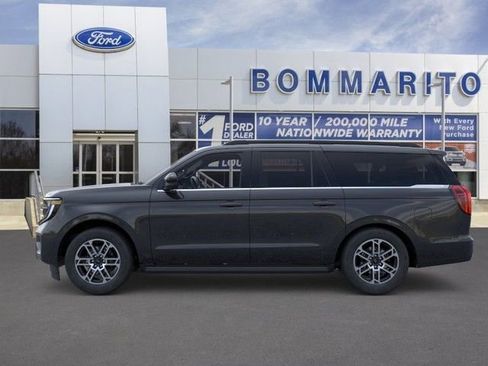New 2026 Ford Expedition Max Active AWD/4WD image 3