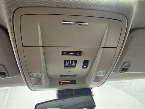 Used 2017 Chevrolet Silverado 1500 LTZ Z71 w/ LTZ Plus Package AWD/4WD image 36