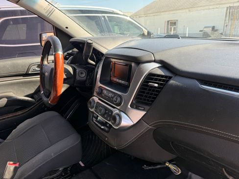 Used 2015 Chevrolet Tahoe 2WD image 5