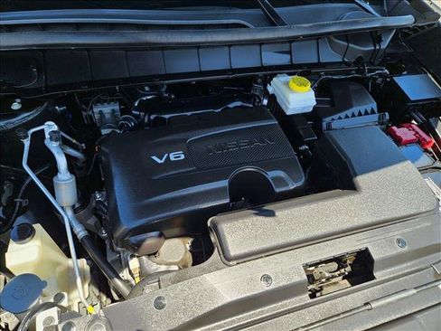 Used 2022 Nissan Pathfinder Platinum w/ Cargo Package FWD image 23