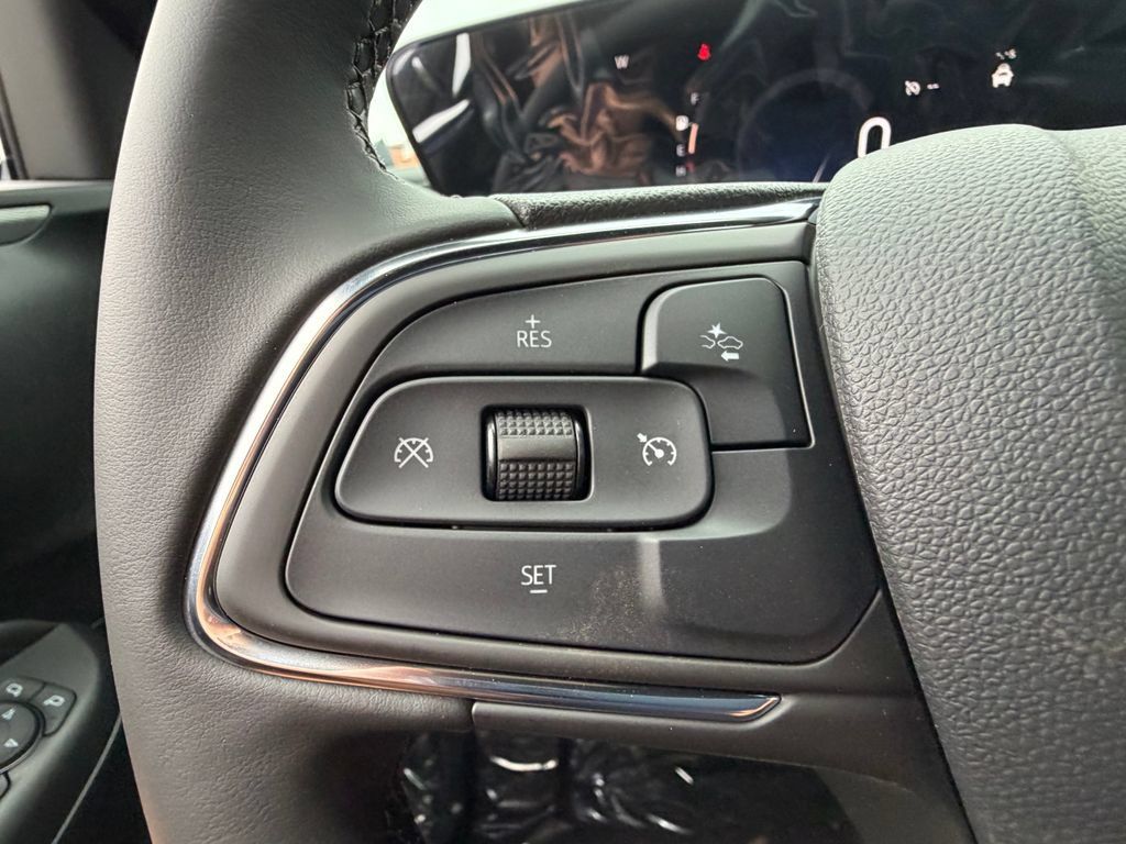 New 2026 Buick Envista Sport Touring FWD image 23