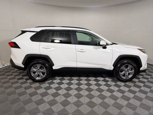 Used 2024 Toyota RAV4 XLE FWD image 7