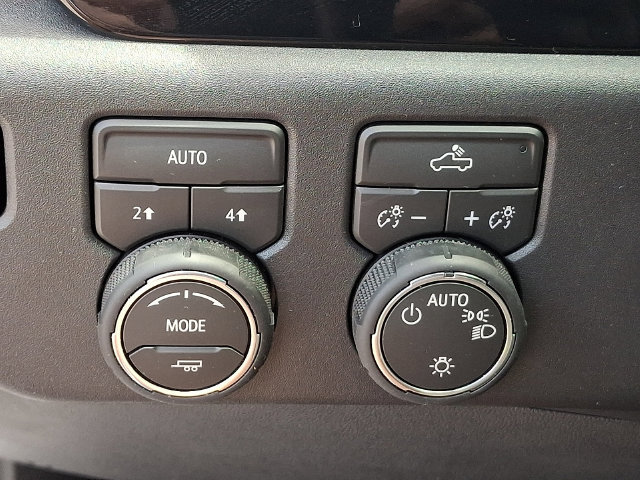 Used 2026 Chevrolet Silverado 1500 LT AWD/4WD image 15