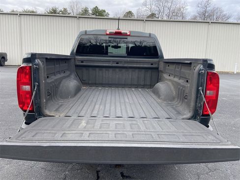 Used 2018 Chevrolet Colorado Z71 image 9