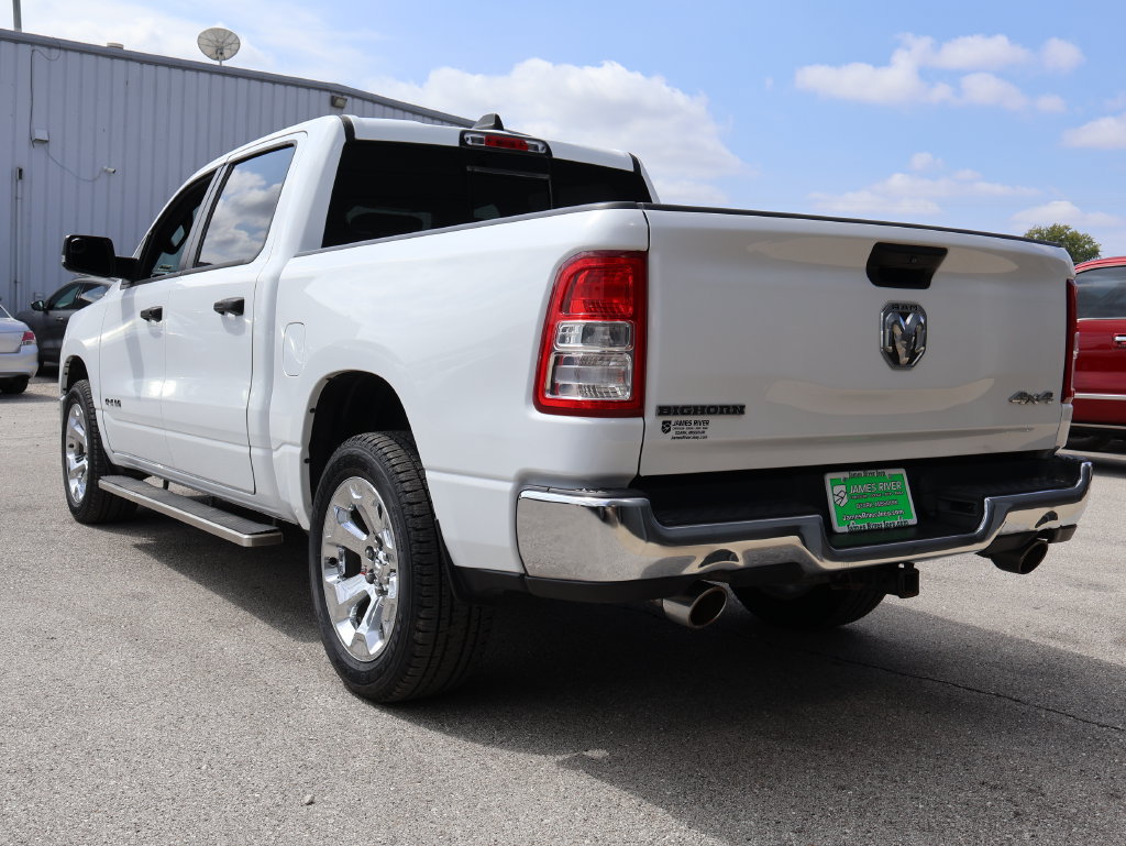 Used 2023 RAM 1500 Big Horn AWD/4WD image 3