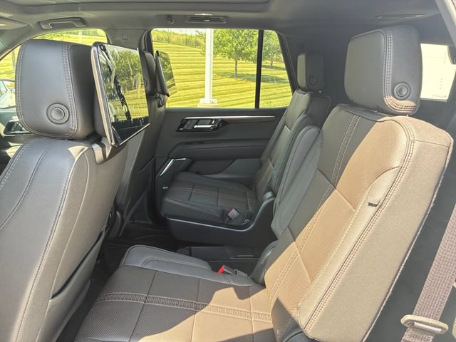 New 2026 Chevrolet Tahoe High Country AWD/4WD image 17