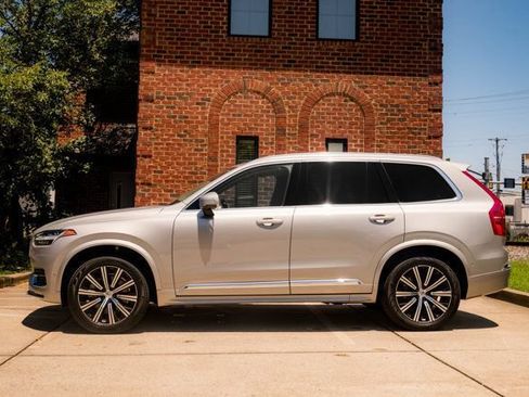 Used 2024 Volvo XC90 B6 Plus w/ Protection Package Premier AWD/4WD image 5