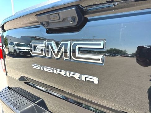 Used 2023 GMC Sierra 1500 Elevation w/ Preferred Package AWD/4WD image 32