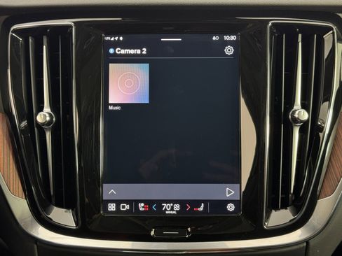 Used 2025 Volvo S60 B5 Plus w/ Climate Package image 28