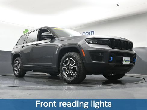 Used 2023 Jeep Grand Cherokee Trailhawk w/ Luxury Tech Group III AWD/4WD image 26