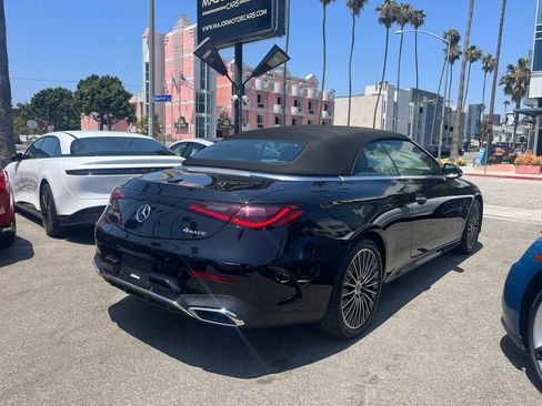 Used 2024 Mercedes-Benz CLE 450 4MATIC Cabriolet w/ Driver Assistance Package image 4