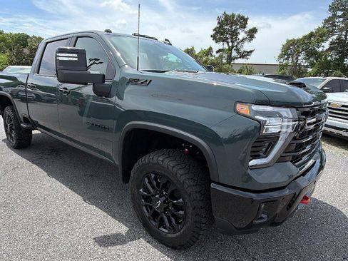 New 2026 Chevrolet Silverado 2500 LT w/ Trail Boss Package AWD/4WD image 3