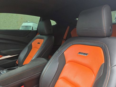 Used 2018 Chevrolet Camaro SS w/ Hot Wheels Edition RWD image 14