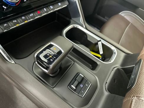 Used 2023 GMC Sierra 1500 Denali w/ Denali Reserve Package image 20