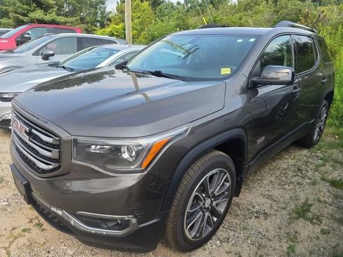 Used 2019 GMC Acadia SLT AWD/4WD image 3
