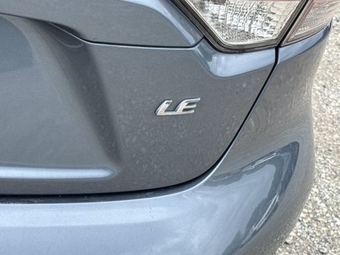 Used 2020 Toyota Corolla LE FWD image 5