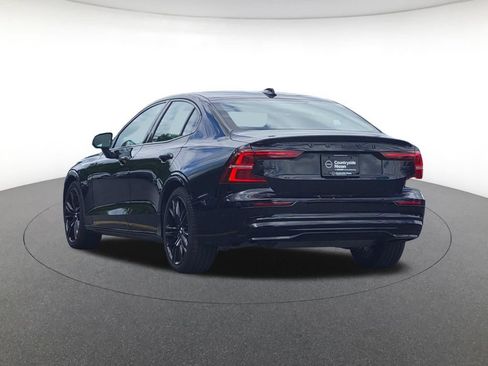 Used 2024 Volvo S60 B5 Plus w/ Climate Package FWD image 7