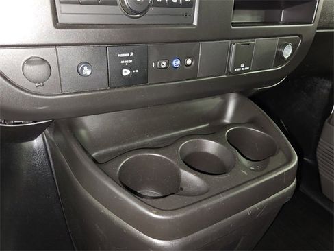 Used 2024 GMC Savana 2500 w/ Driver Convenience Package image 16