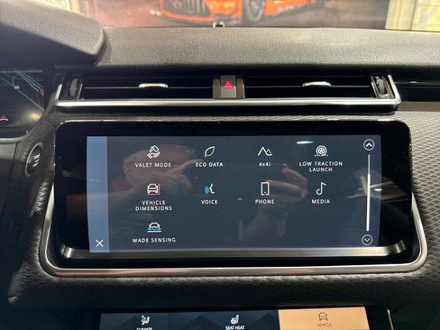 Used 2021 Land Rover Range Rover Velar R-Dynamic S image 84
