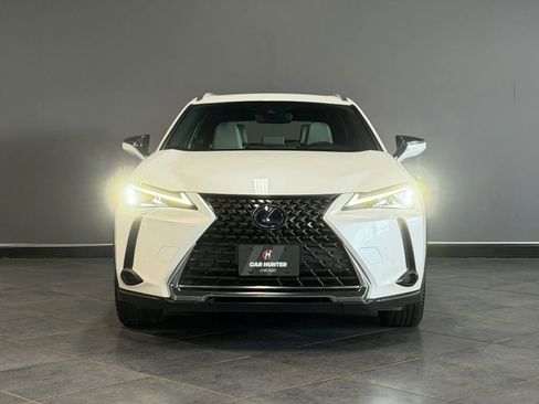 Used 2020 Lexus UX 250h w/ Premium Package image 2