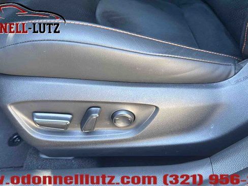 Used 2026 Toyota Corolla SE FWD image 9