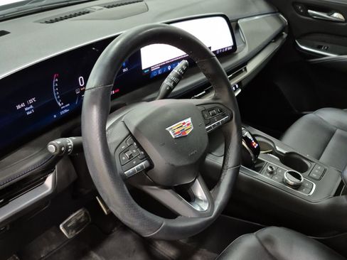 Used 2024 Cadillac XT4 Sport w/ Trailering Package AWD/4WD image 11