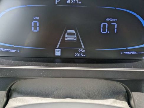 Certified 2026 Hyundai Elantra Sport FWD image 22