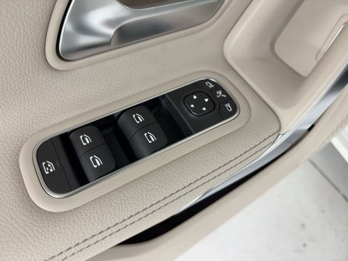New 2026 Mercedes-Benz CLA 250 image 13