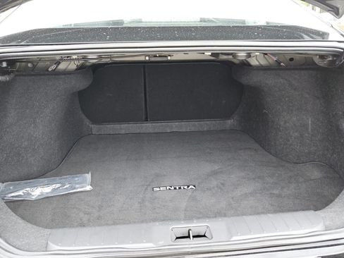 Used 2025 Nissan Sentra SV w/ All-Weather Package FWD image 6