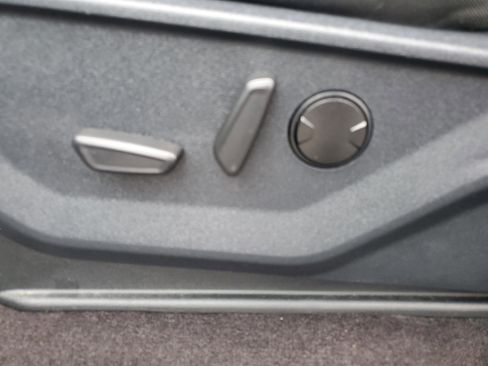 Used 2023 Ford F150 XLT w/ Equipment Group 302A High image 18