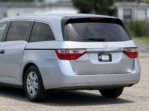 Used 2013 Honda Odyssey LX image 16