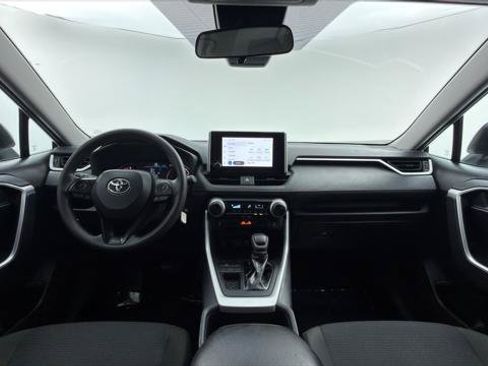 Used 2025 Toyota RAV4 LE FWD image 26