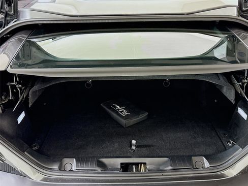 Used 2020 Ferrari Portofino image 27