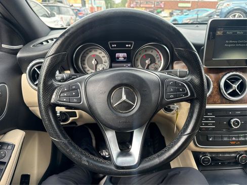 Used 2017 Mercedes-Benz GLA 250 image 18