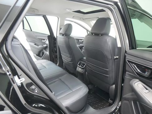 Used 2023 Subaru Outback Limited image 30