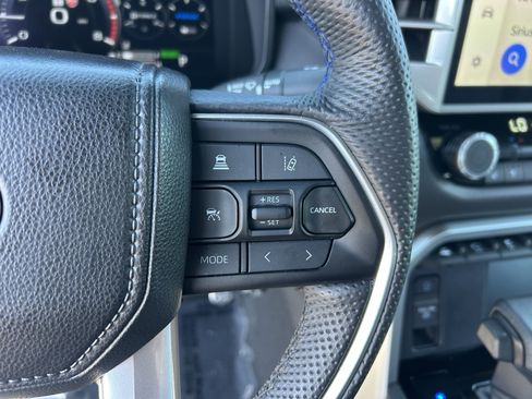 Used 2025 Toyota Tundra Platinum image 27