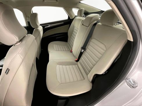 Used 2018 Ford Fusion S image 19