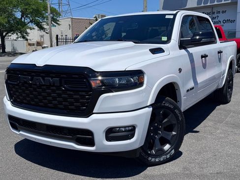 New 2026 RAM 1500 4x4 Crew Cab image 3