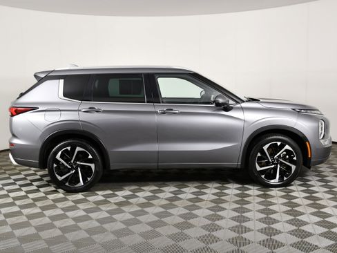 Used 2022 Mitsubishi Outlander SEL AWD/4WD image 5