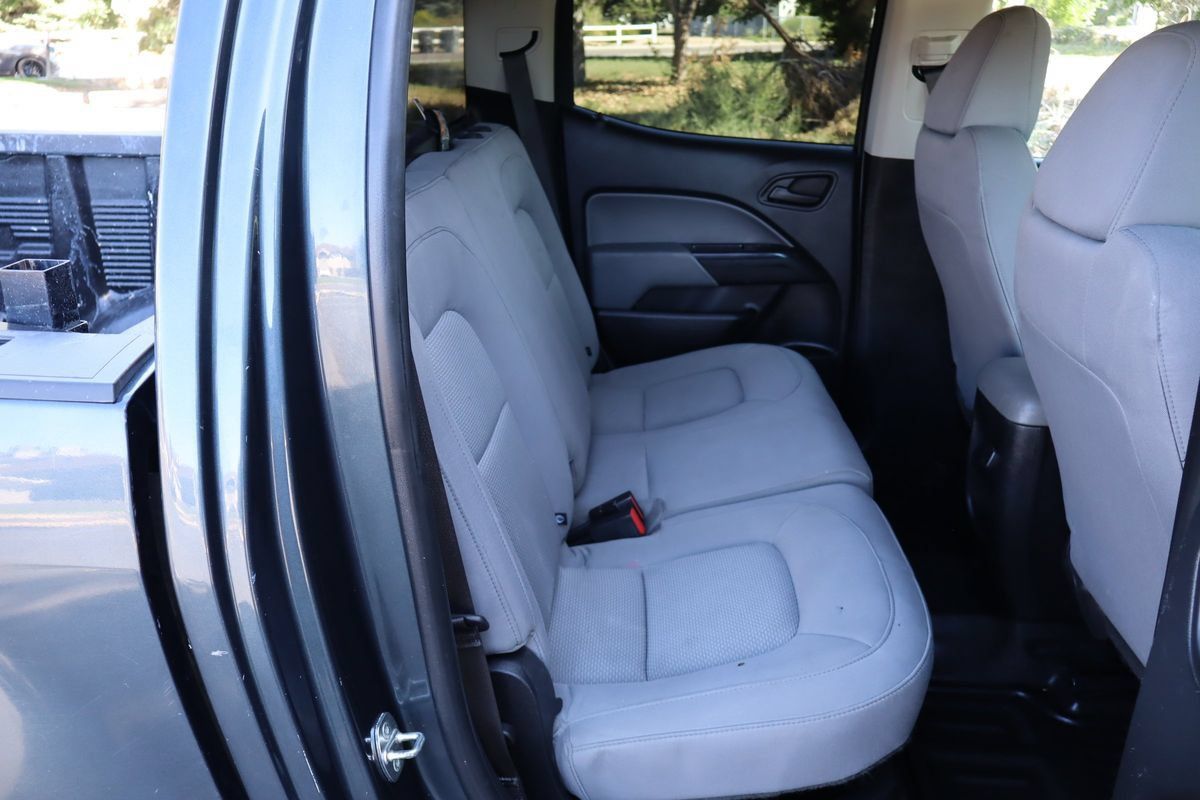 Used 2019 Chevrolet Colorado W/T w/ WT Convenience Package AWD/4WD image 21