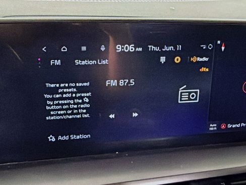 Used 2025 Kia Telluride S FWD image 21