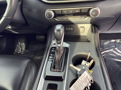 Used 2022 Nissan Altima 2.5 SR image 18