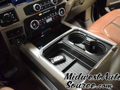 Used 2022 Ford F250 King Ranch w/ Chrome Package AWD/4WD image 27
