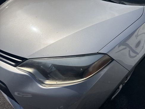 Used 2015 Toyota Corolla L FWD image 12