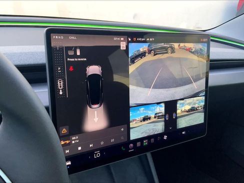 Used 2025 Tesla Model 3 Long Range RWD image 25