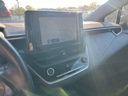 Used 2023 Toyota Corolla LE image 8