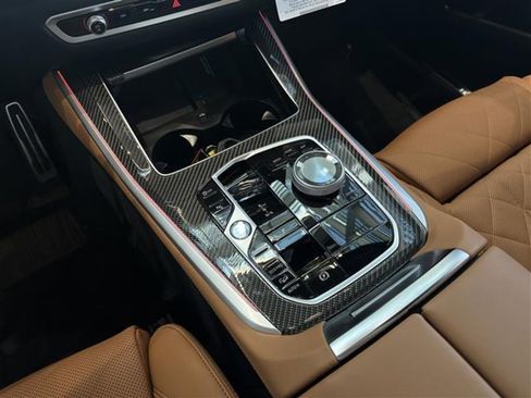 New 2026 BMW X5 M60i image 10