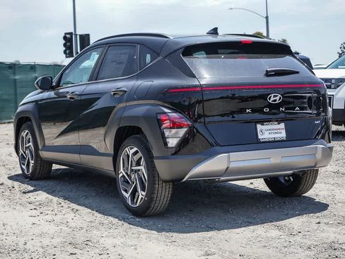 New 2026 Hyundai Kona SEL Premium FWD image 6
