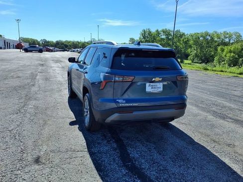 Used 2025 Chevrolet Equinox LT w/ Convenience Package II AWD/4WD image 33