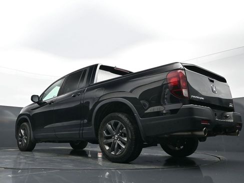 Used 2023 Honda Ridgeline Sport image 29